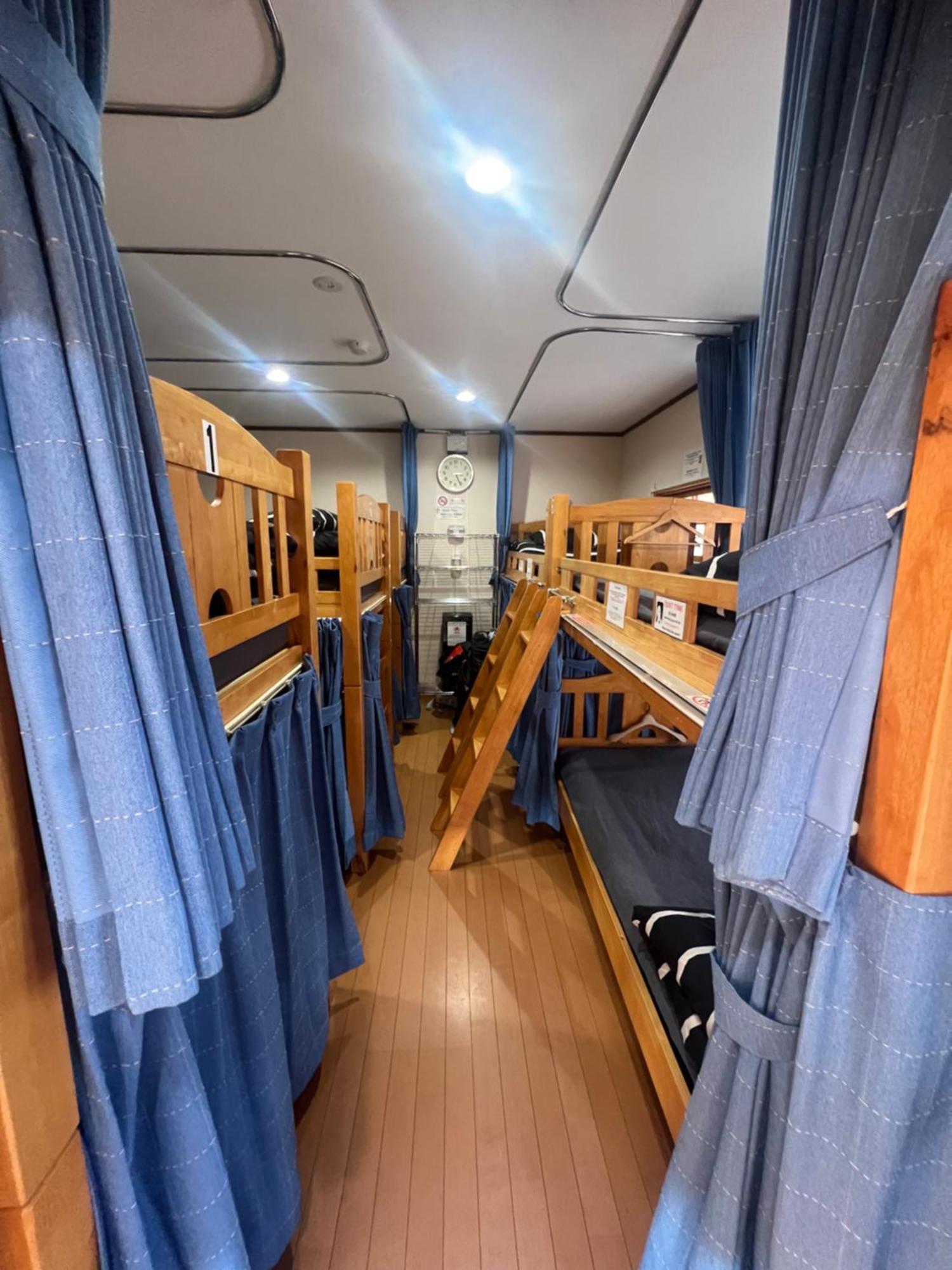 Mt Fuji Hostel Michael'S Фуджийошида Екстериор снимка